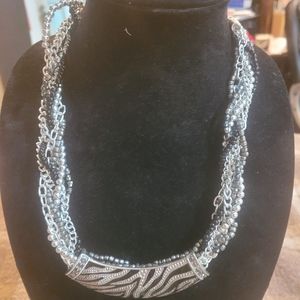 WOMAN'S 21" LONG MULTI-STRAND FASHION JEWELRY CHUNKY STATEMENT ZEBRA NECKLACE